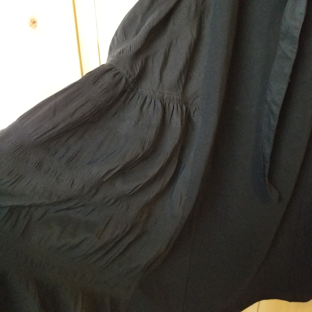 Basic House Distance "Milady Beach" Embroidered M… - image 8